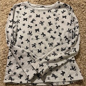 wonder nation Gray Long Sleeve Tee with Black Bow & Star Motif